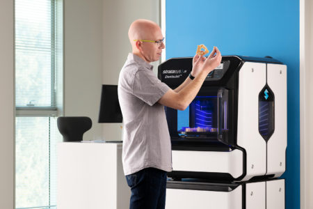 j5 dental 3d tlačiareň zubné náhrady implantáty