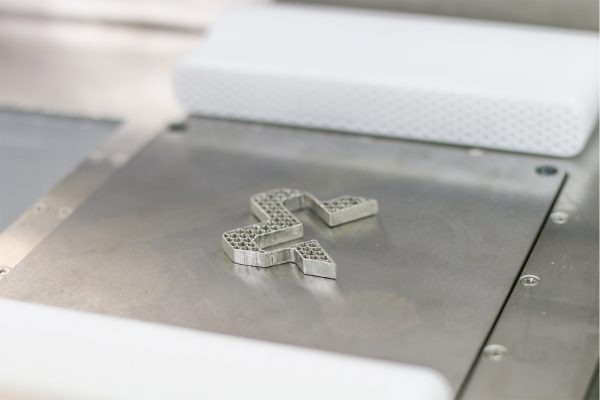 Tisková plocha 3D tiskárny XM200C.